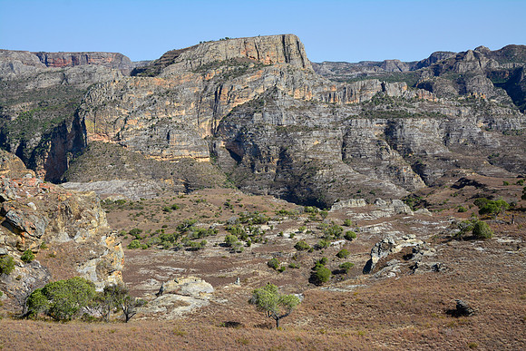 En route from Analamangabe to Korobe, Isalo National Park