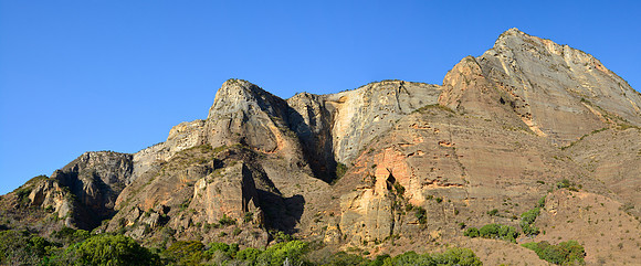En route from Sakamalio to the Piscine Naturelle, Isalo National Park