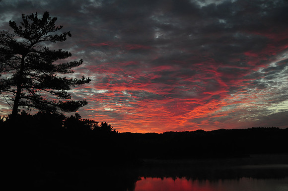 Sunrise on Threenarrows Lake