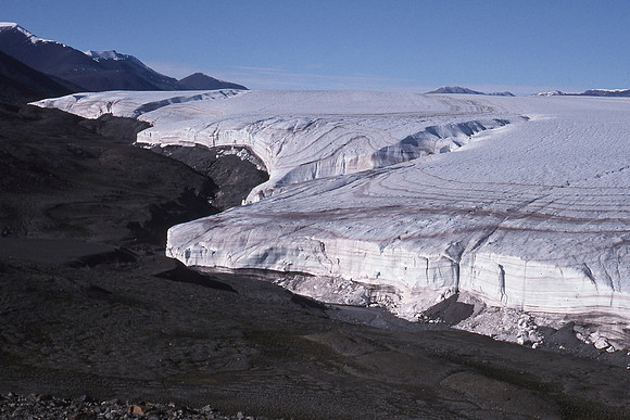 Henrietta Nesmith Glacier, Quttinirpaaq National Park