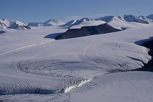 Air Force Glacier, Quttinirpaaq National Park