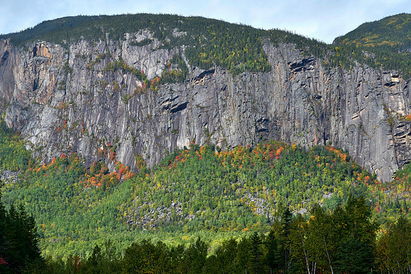 The Cran des Érables from the entrance to Parc des Hautes-Gorges-de-la-Rivière-Malbaie