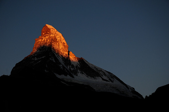 Sunrise on the Matterhorn, from Winkelmatten