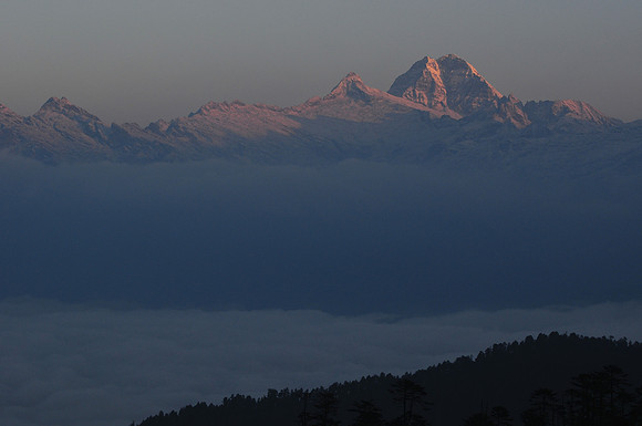 Sunrise from Jili Dzong, Druk Path Trek