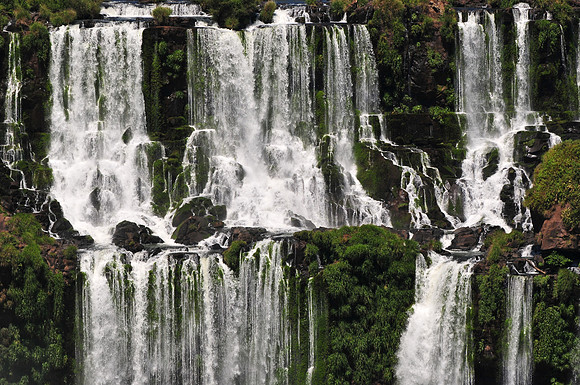 Salto Bernabe Mendez, from the Brazilian side