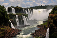 Looking up Rio Iguazu toward the Garganta del Diablo and the Brazilian viewing platform, from the Circuito Inferior on the Argentinian side