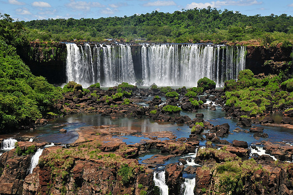 Salto Rivadavia, from the Brazilian side
