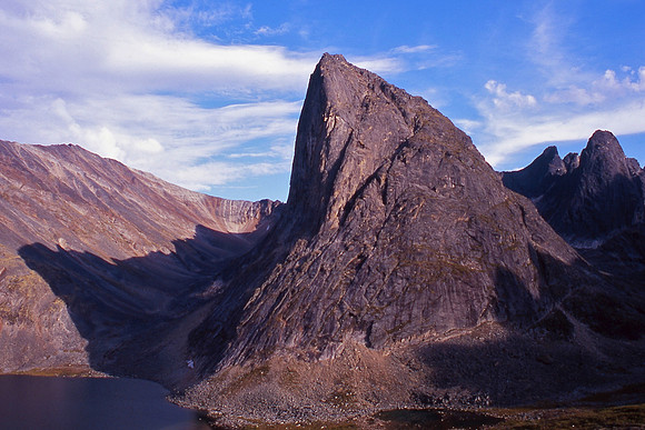 Mount Monolith and Divide Lake