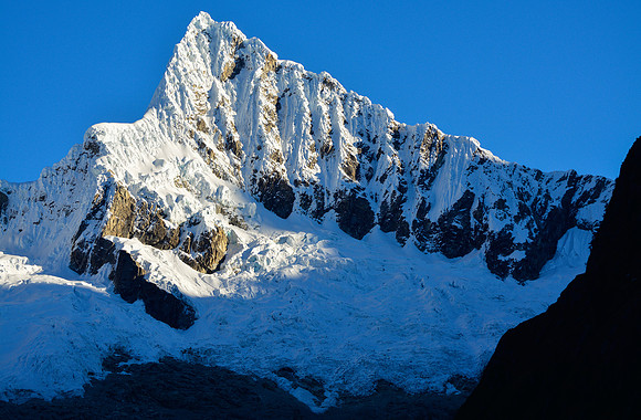 Alpamayo from Taullipampa