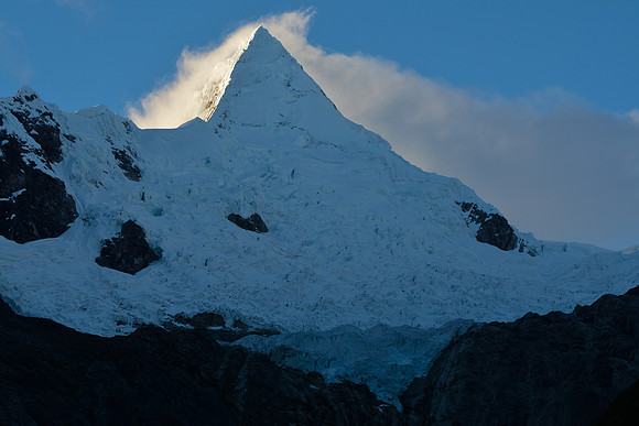 Sunrise on Alpamayo from Jancarurish camp