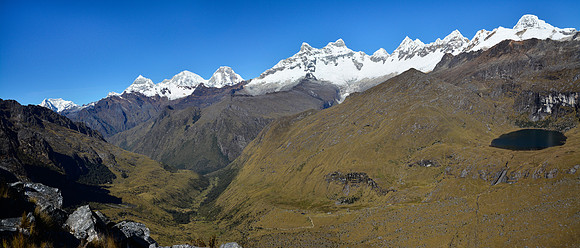 Looking southwest from Alto de Pucaraju, including Chopicalqui, Huascarán, Chacraraju, Huandoy, Piramide and Artesonraju