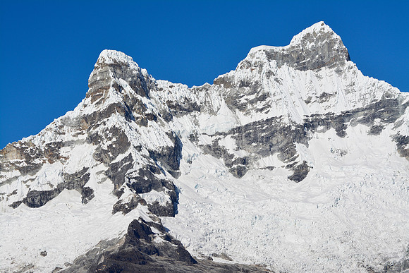 Chacraraju from Alto de Pucaraju