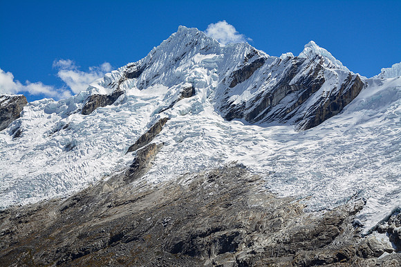 Rinrijirca from Punta Unión
