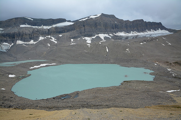 The lake just west of Cataract Pass