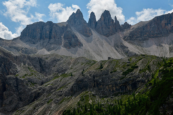 The ridge east of Monte Paterno from the route between Val Fiscalina and Rifugio Locatelli