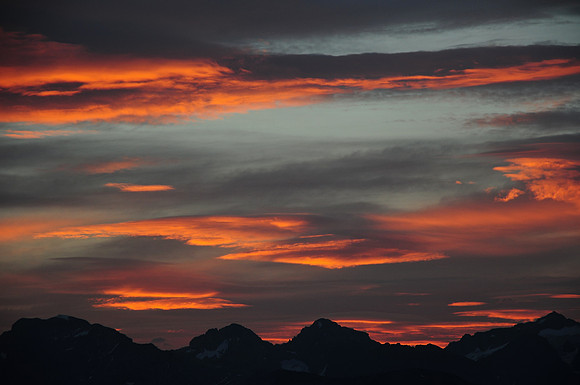 Sunrise from the Conrad Kain Hut