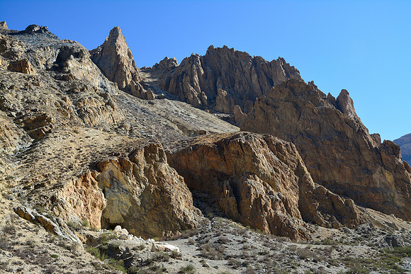 The mountains near Chanpola Goth