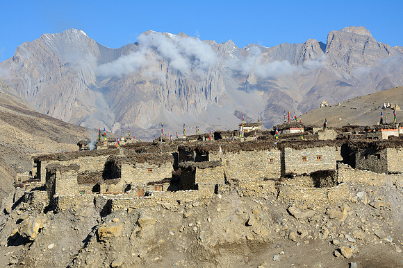 The village of Chharka, with Dhakraltyo Lek in the distance