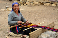 A woman weaving in Ringmo