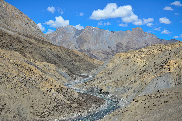 Looking down the Chharka Khola toward Dhakraltyo Lek