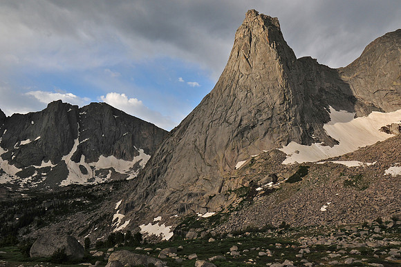 Pingora Peak with the Warrior Peaks in the background, Cirque of the Towers, Wind River Range