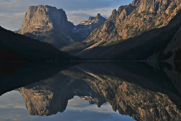 Squaretop Mountain and The Bottle above Upper Green River Lake, Wind River Range