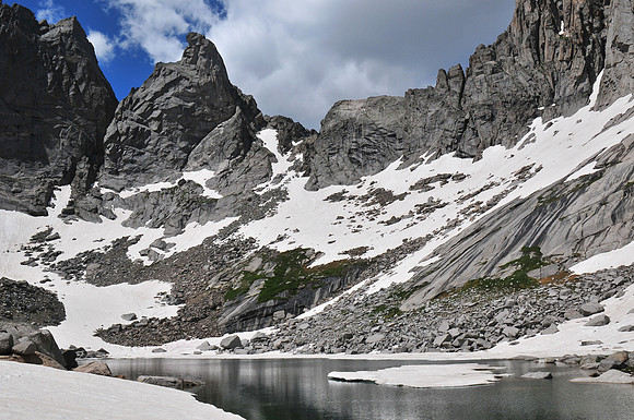 Overhanging Tower above Cirque Lake, Cirque of the Towers, Wind River Range