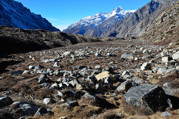 Descending the Ghunsa Khola valley from Lhonak