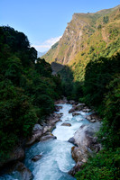 The Ghunsa Khola between Sekathum and Amjilosa
