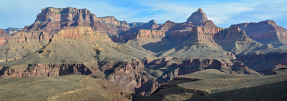 Wotan's Throne and Vishnu Temple from the northern ascent route to Horseshoe Mesa