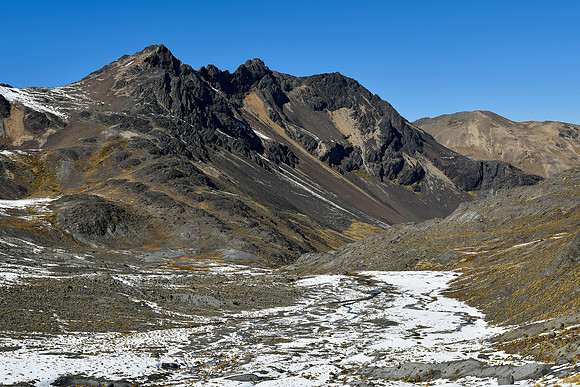 The valley east of Paso Aguja Negre