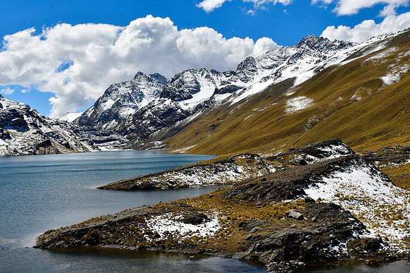 The north end of Laguna Khotia