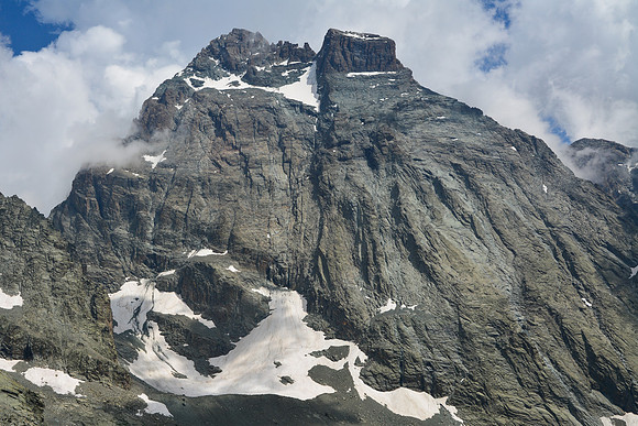 Monte Viso from the southeastern slopes of Pointe Joanne