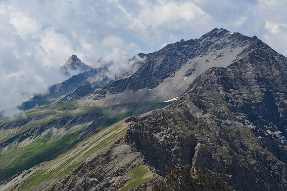 Mont Aiguillette from the summit of Pointe Joanne, with Pic d'Asti at the top left