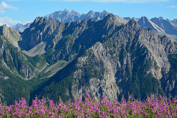 Looking southeast from the Refuge de Furfande