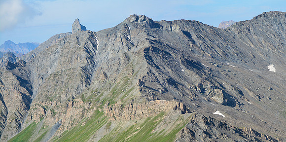 The Tête des Toillies, Pic de Caramantran and Col de Chamoussiére from the Pain du Sucre's west ridge