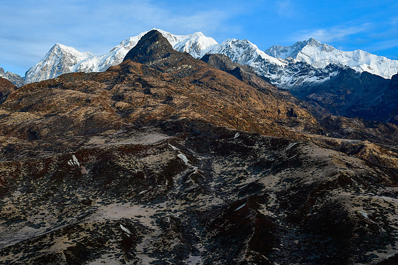 Kabur from Dzongri Top, with Rathong, Kabru, Kabru Dome, Forked Peak and Kangchenjunga on the horizon