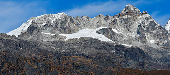 Kokthang and an unnamed peak from the ridge northeast of Panding