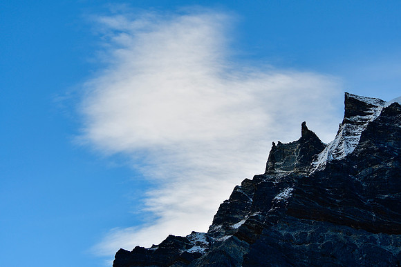 Spires above the Goecha La from a 4600 metre high point north of Samiti Lake