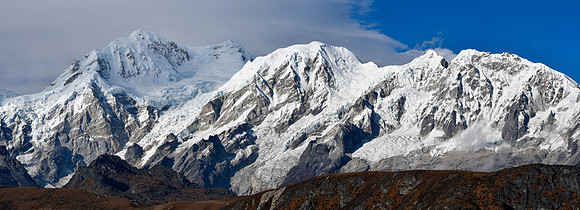 Kabru, Kabru Dome and Forked Peak from the ridge northeast of Panding