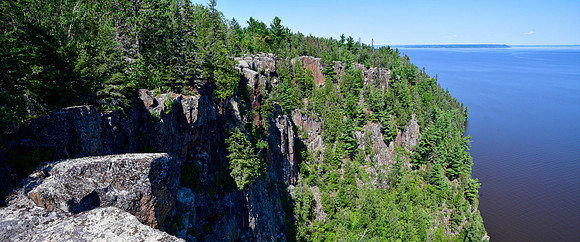 Devil's Rock, Lake Temiskaming