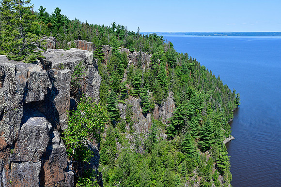 Devil's Rock, Lake Temiskaming
