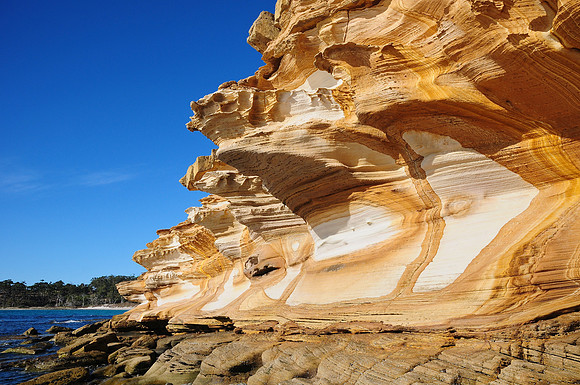 The Painted Cliffs, Maria Island National Park