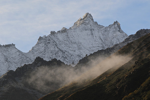 Peak above Limithang