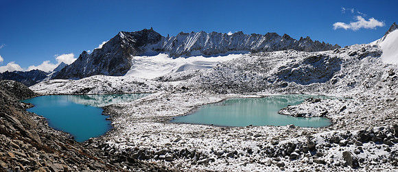 The view from the Gophu La