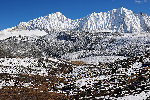 Approaching Tsorim lake