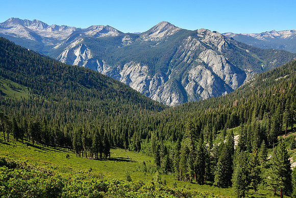 Looking back across Kings Canyon near the start of Sierra High Route