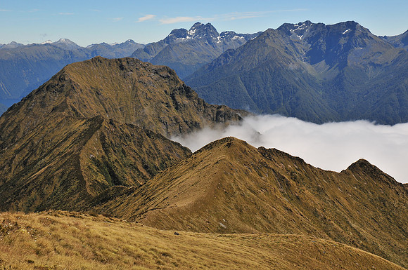 Forward Peak and the Murchison Mountains from the Kepler Track