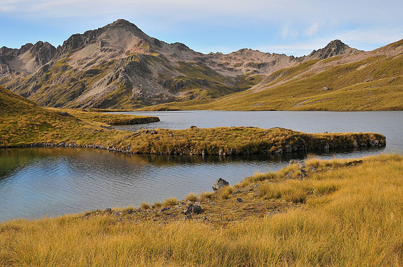 Mount Angelus and Lake Angelus, Nelson Lakes National Park