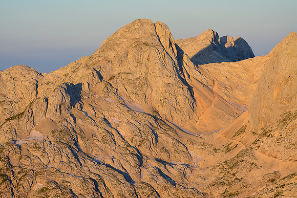Sunrise on Miseljski konec from the Planika Hut